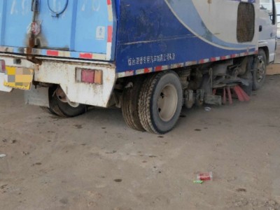 出售二手洗扫车 道路洗扫车 烟台海德二手洗扫车图2